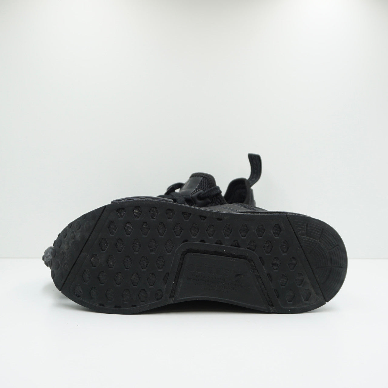 Adidas NMD R1 Triple Black (2019/2020)