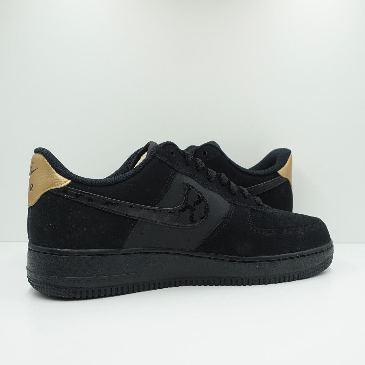 Nike Air Force 1 Low Nubuck Black Metallic Gold 2021