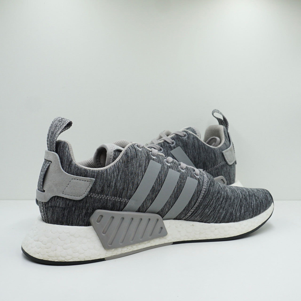 Adidas nmd r2 melange dark grey hotsell