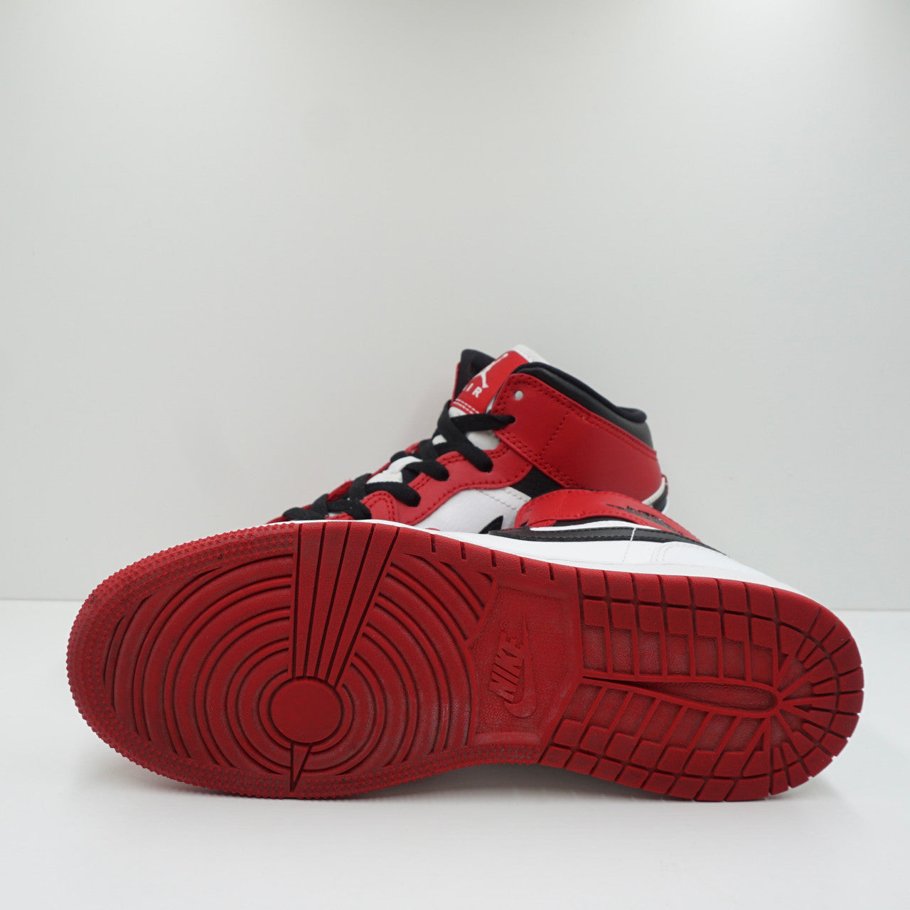 Jordan 1 Mid Chicago (2020) (GS)