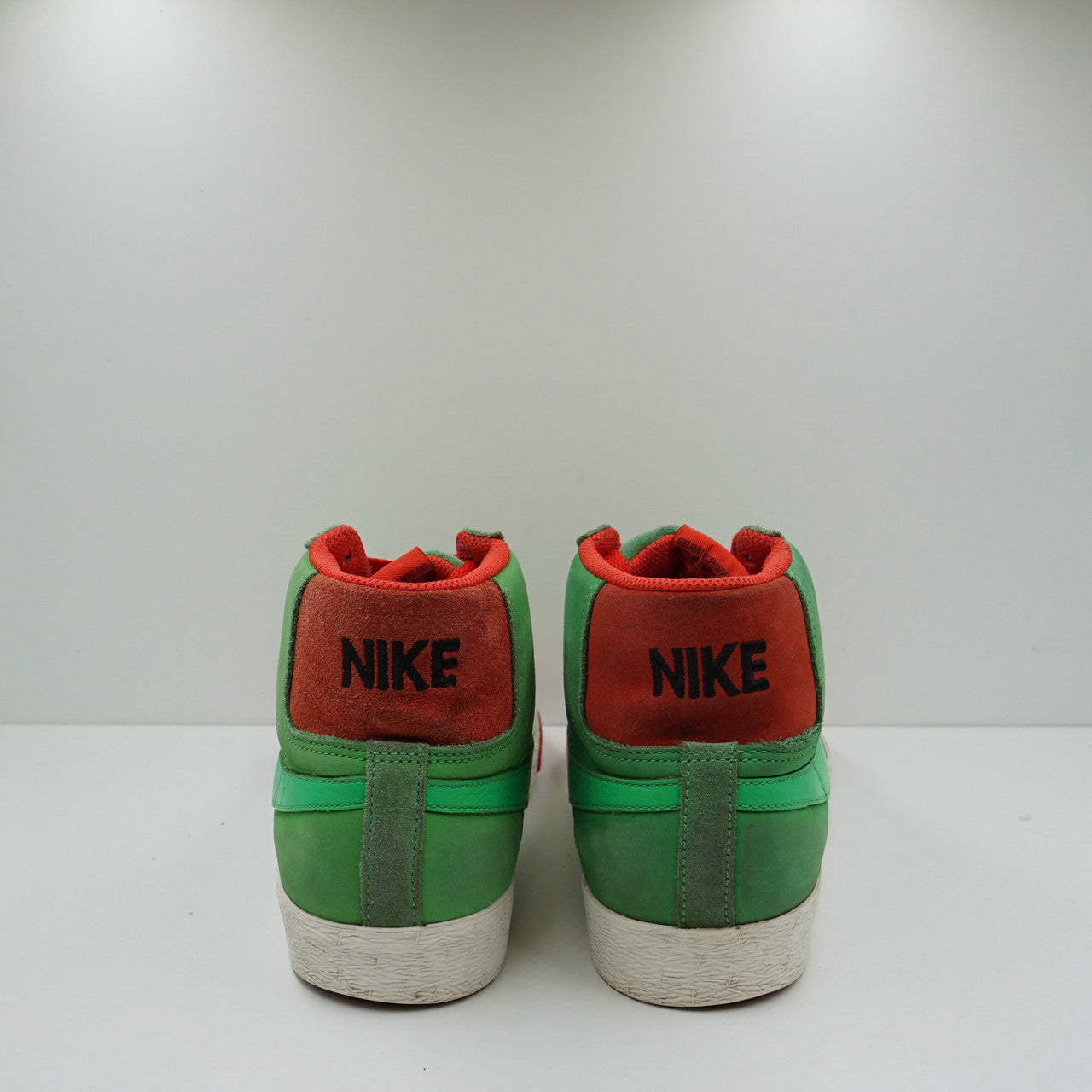 Nike SB Blazer Green Spark Pimento