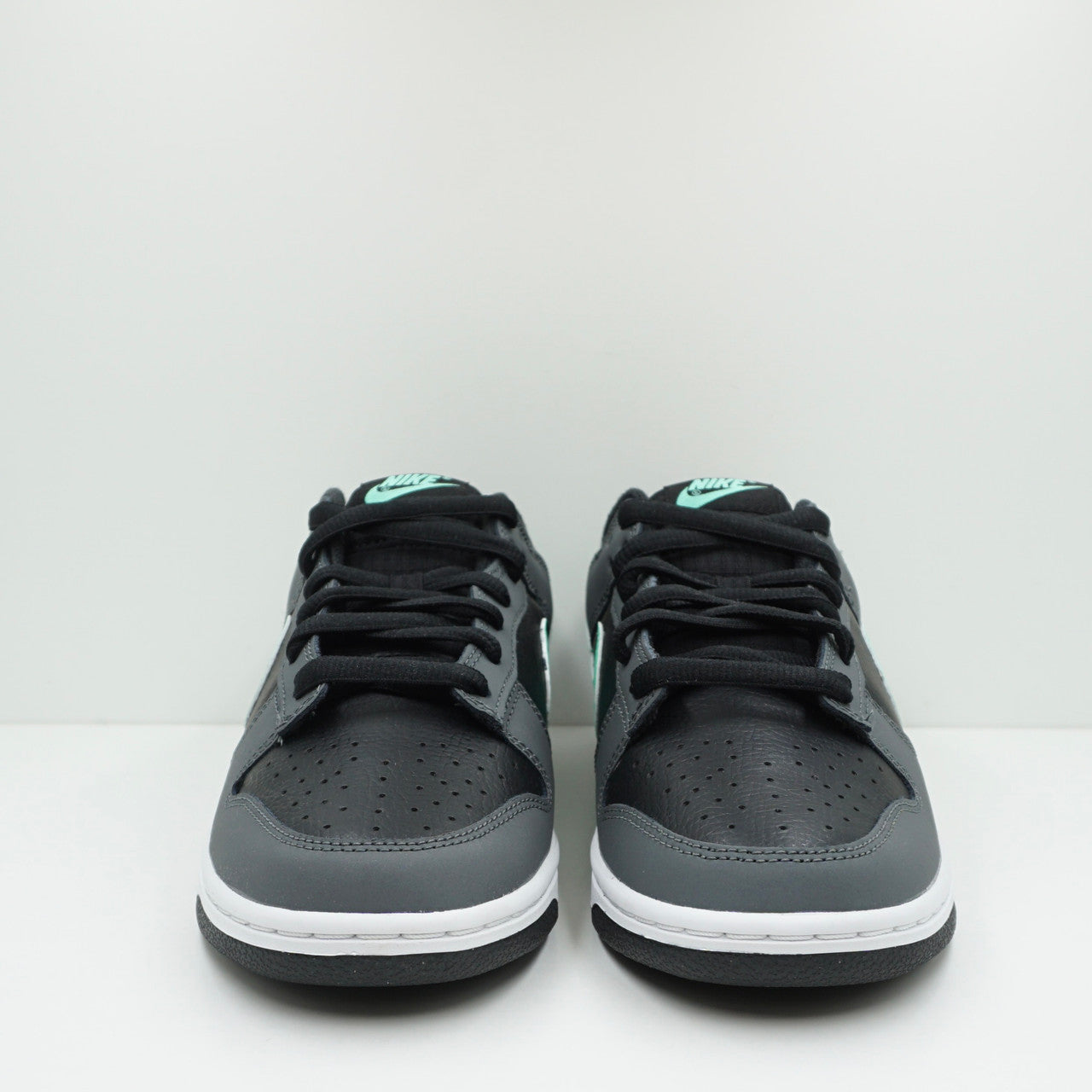 Nike Dunk Low Retro Green Glow