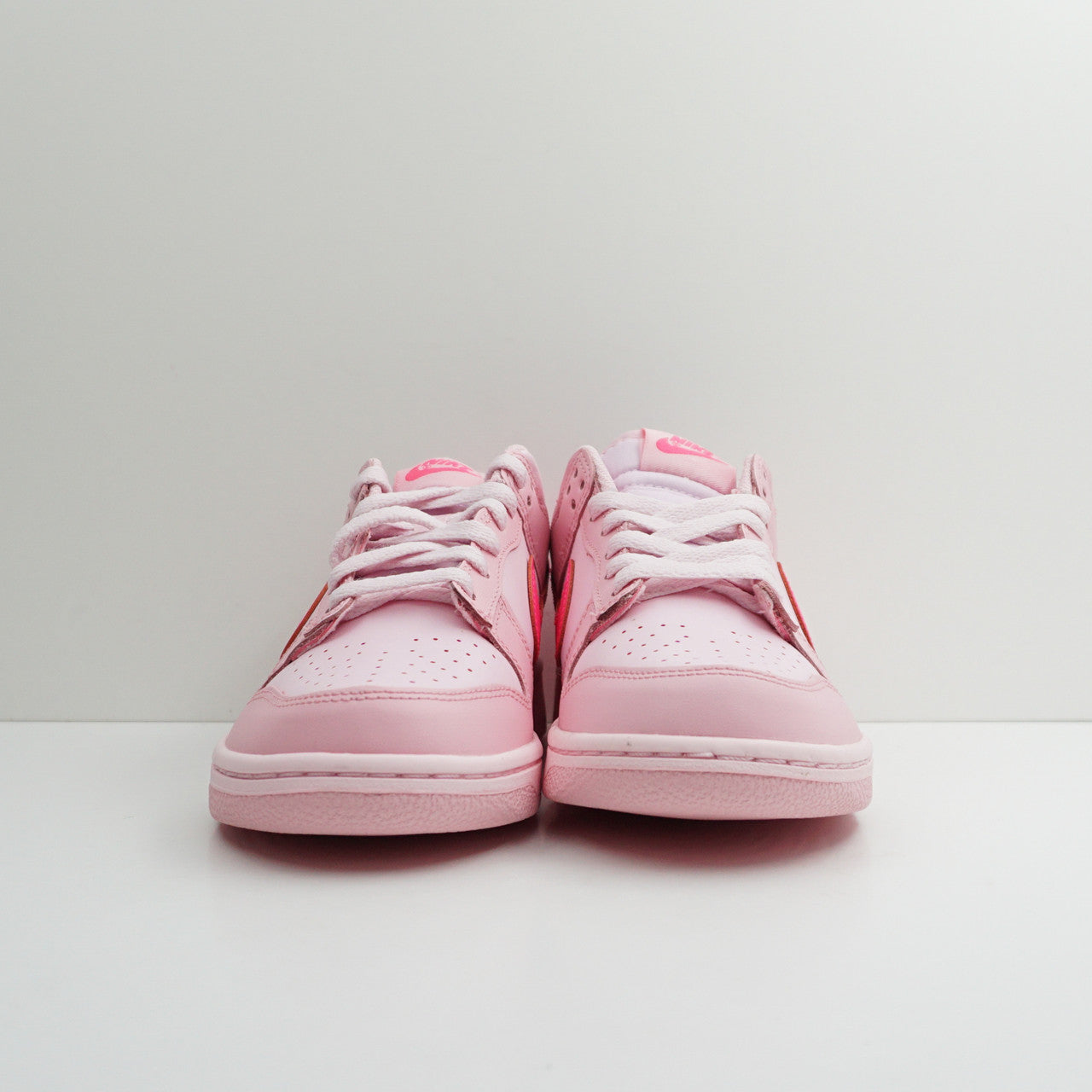 Nike Dunk Low Triple Pink (GS)