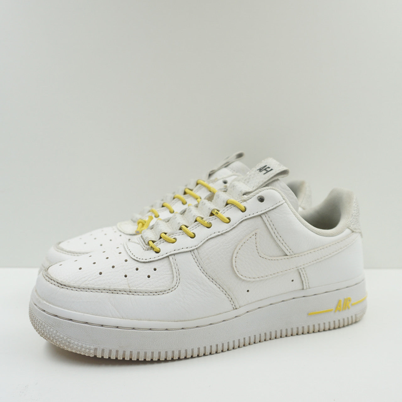Nike Air Force 1 Low Lux White Chrome Yellow (W)