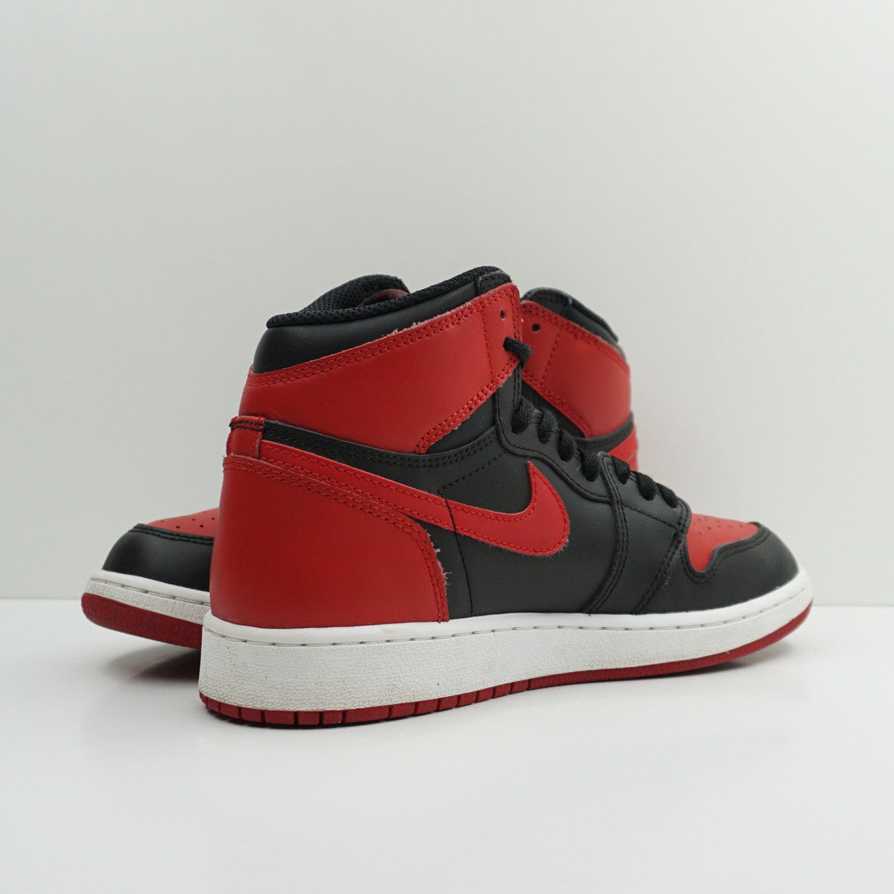 Jordan 1 High Retro Bred Banned GS offers Youth 7