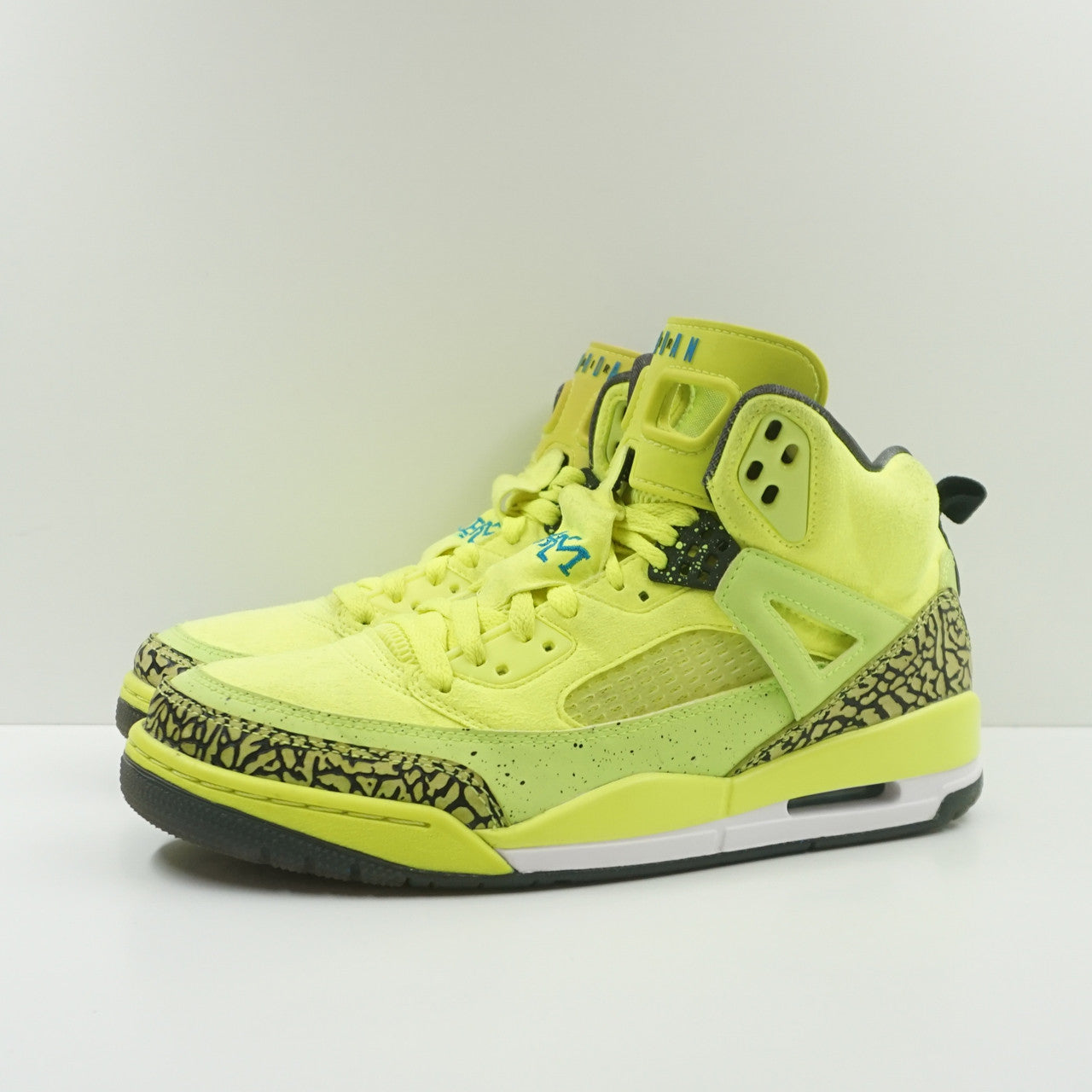 Jordan Spizike BHM Volt