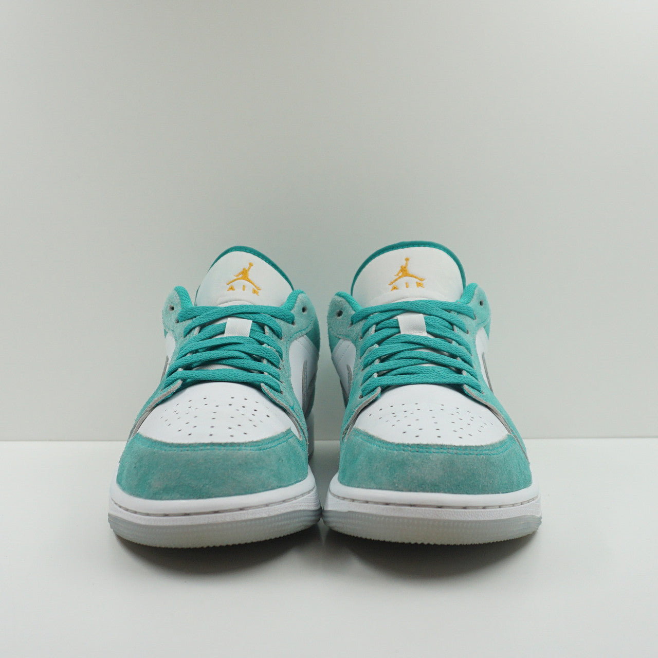 Jordan 1 Low SE New Emerald