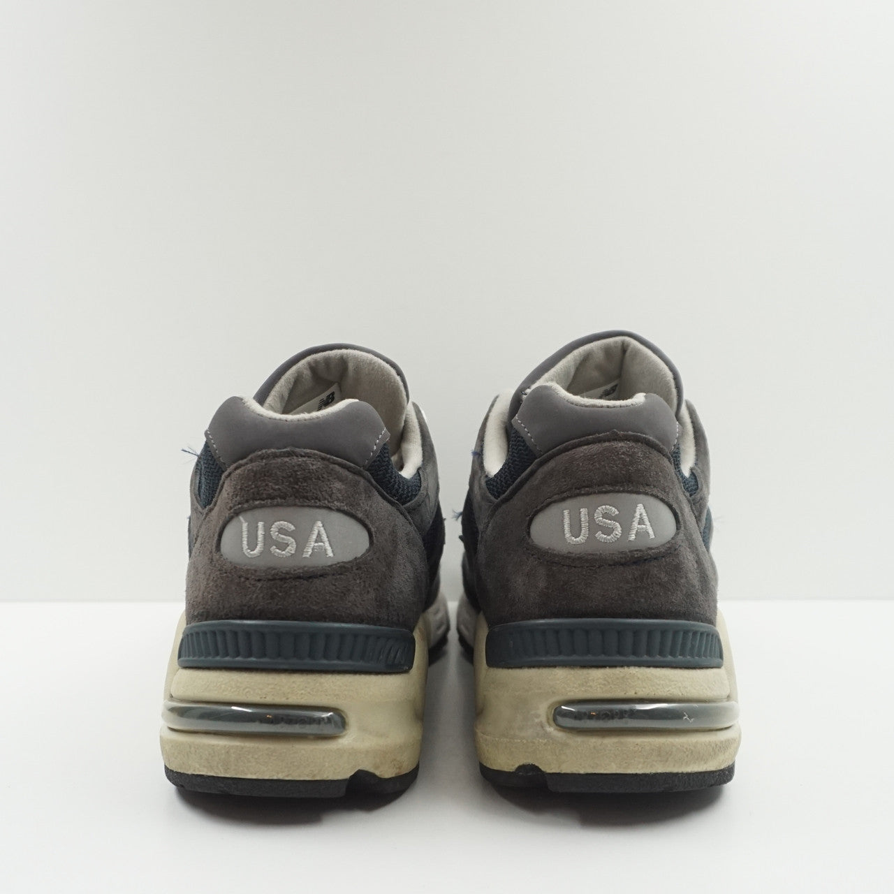 New Balance 990v2 Navy Grey