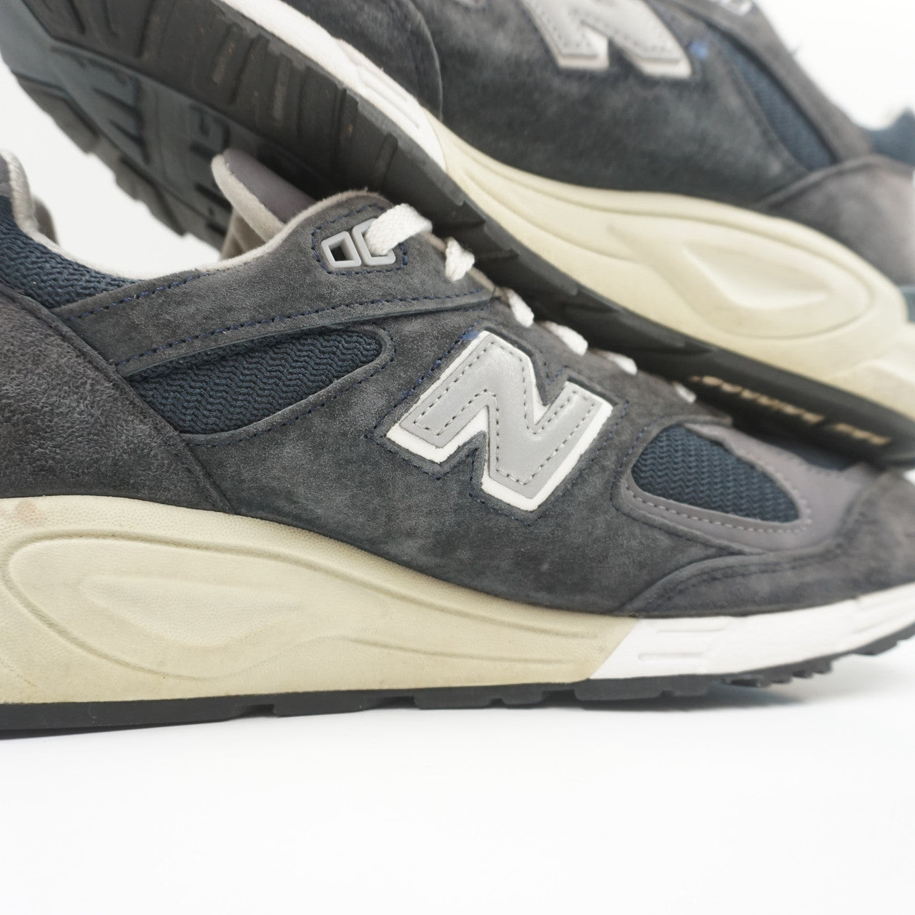 New Balance 990v2 Navy Grey