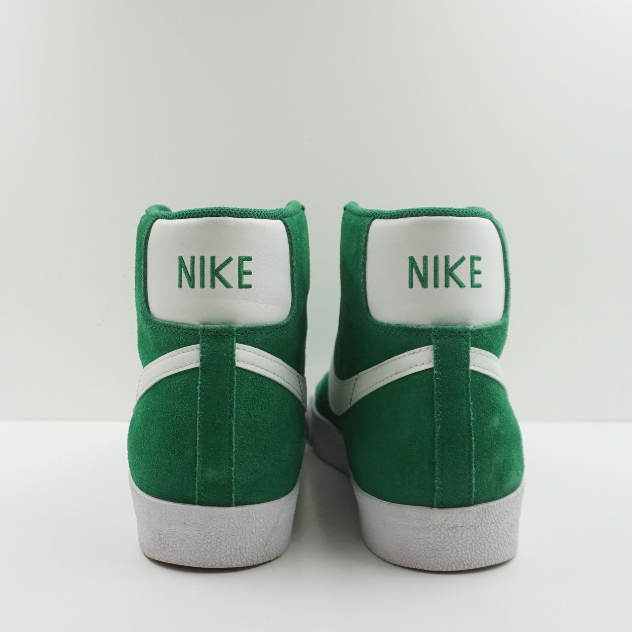 nike sb zoom blazer mid pine green