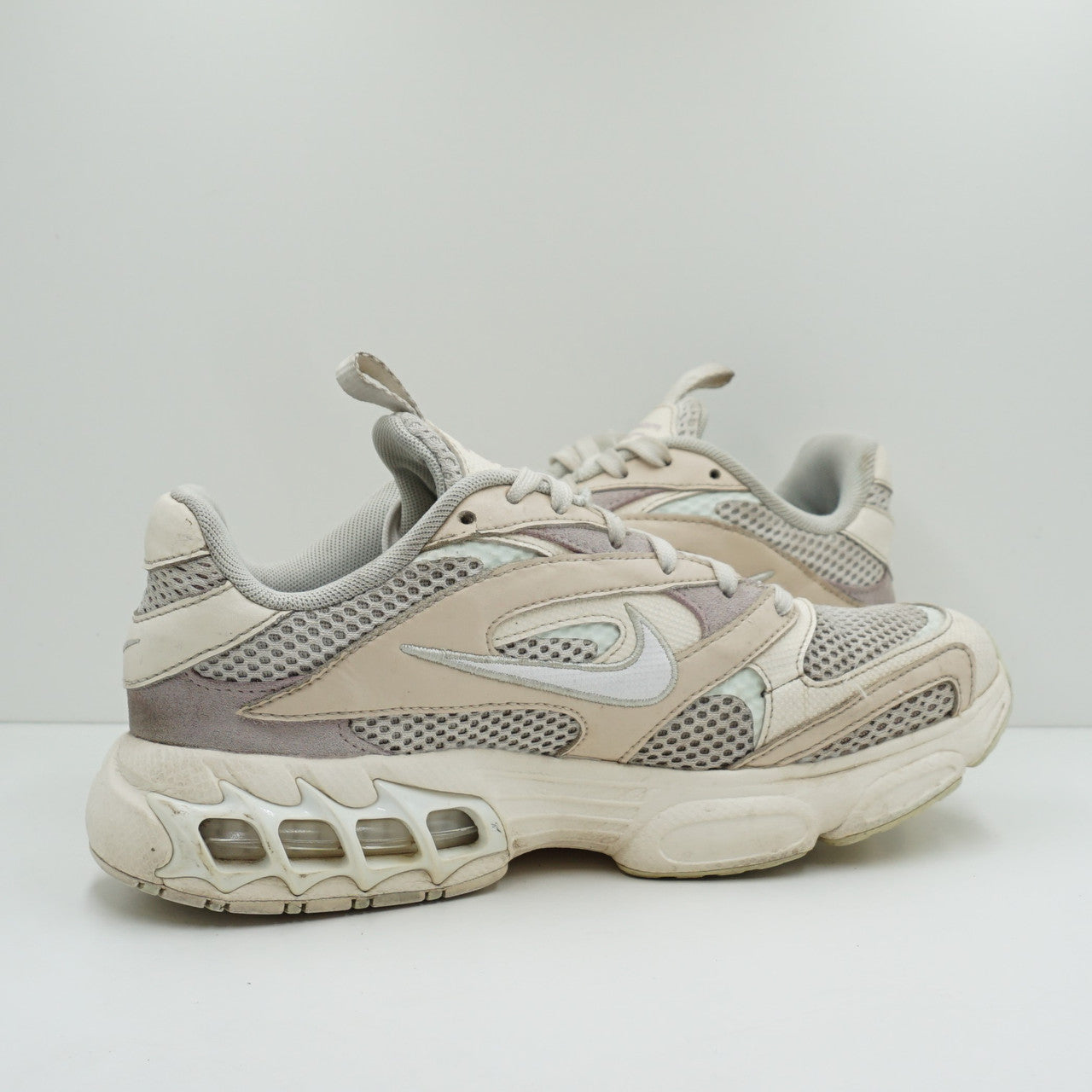 nike air zoom fire pearl white