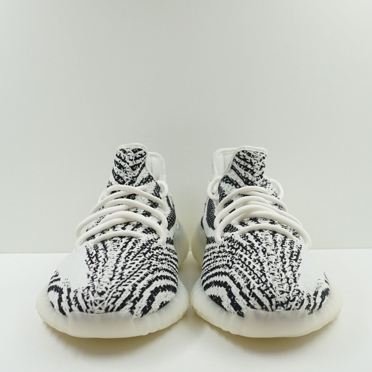 Adidas yeezy hotsell zebra precio xs