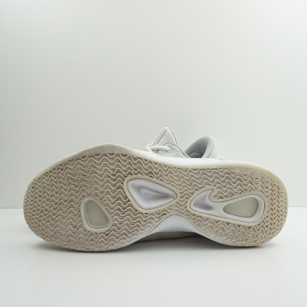 nike hyperdunk x low grey