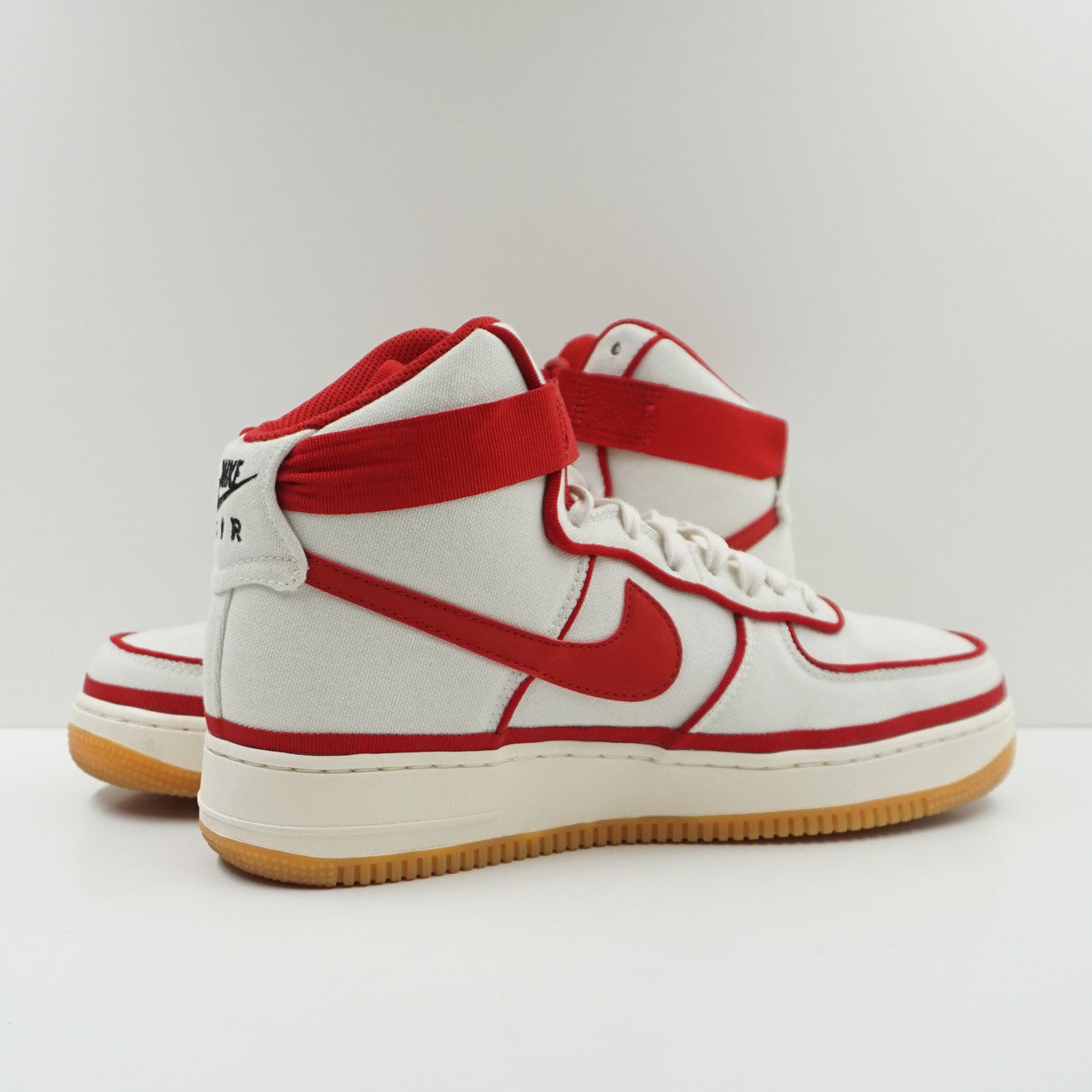 Nike air force 1 best sale high 07 lv8 gym red