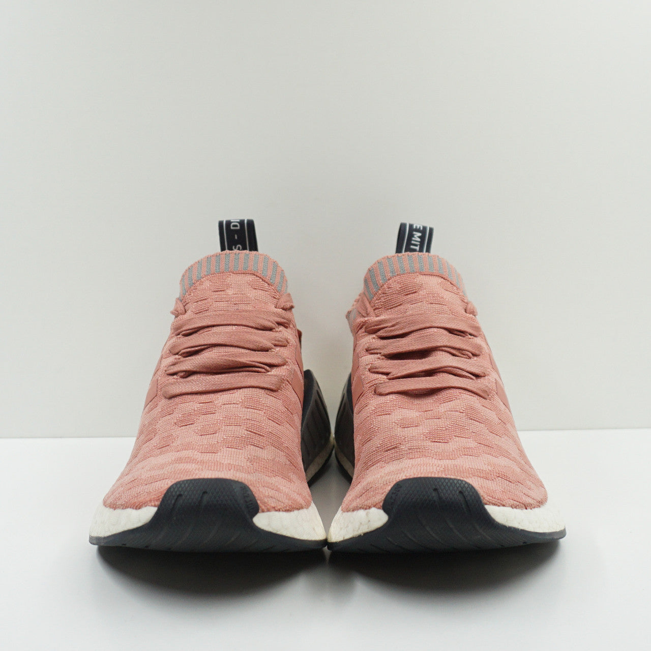 Nmd r2 hotsell pk raw pink