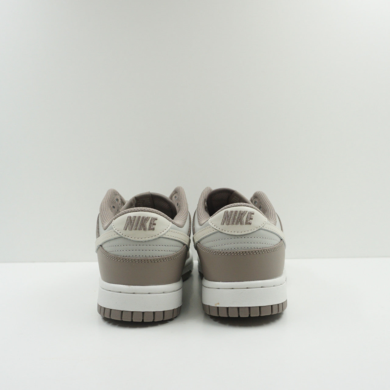 Nike Dunk Low Bone Beige (W)