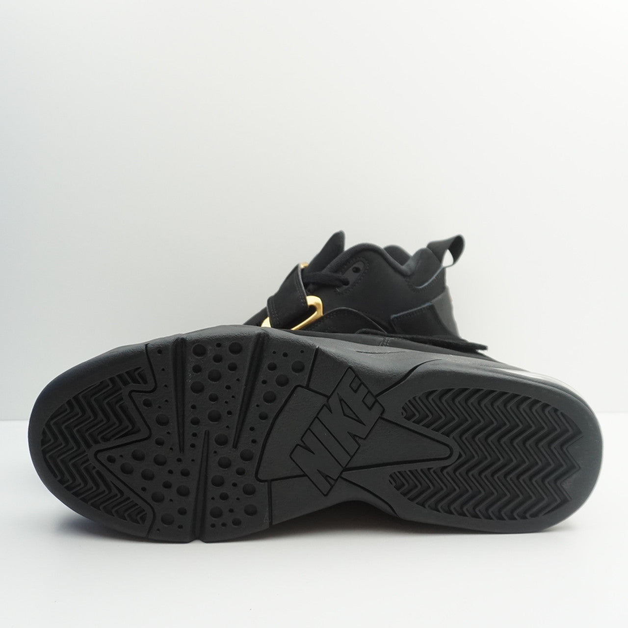 Air force max clearance cb black and gold