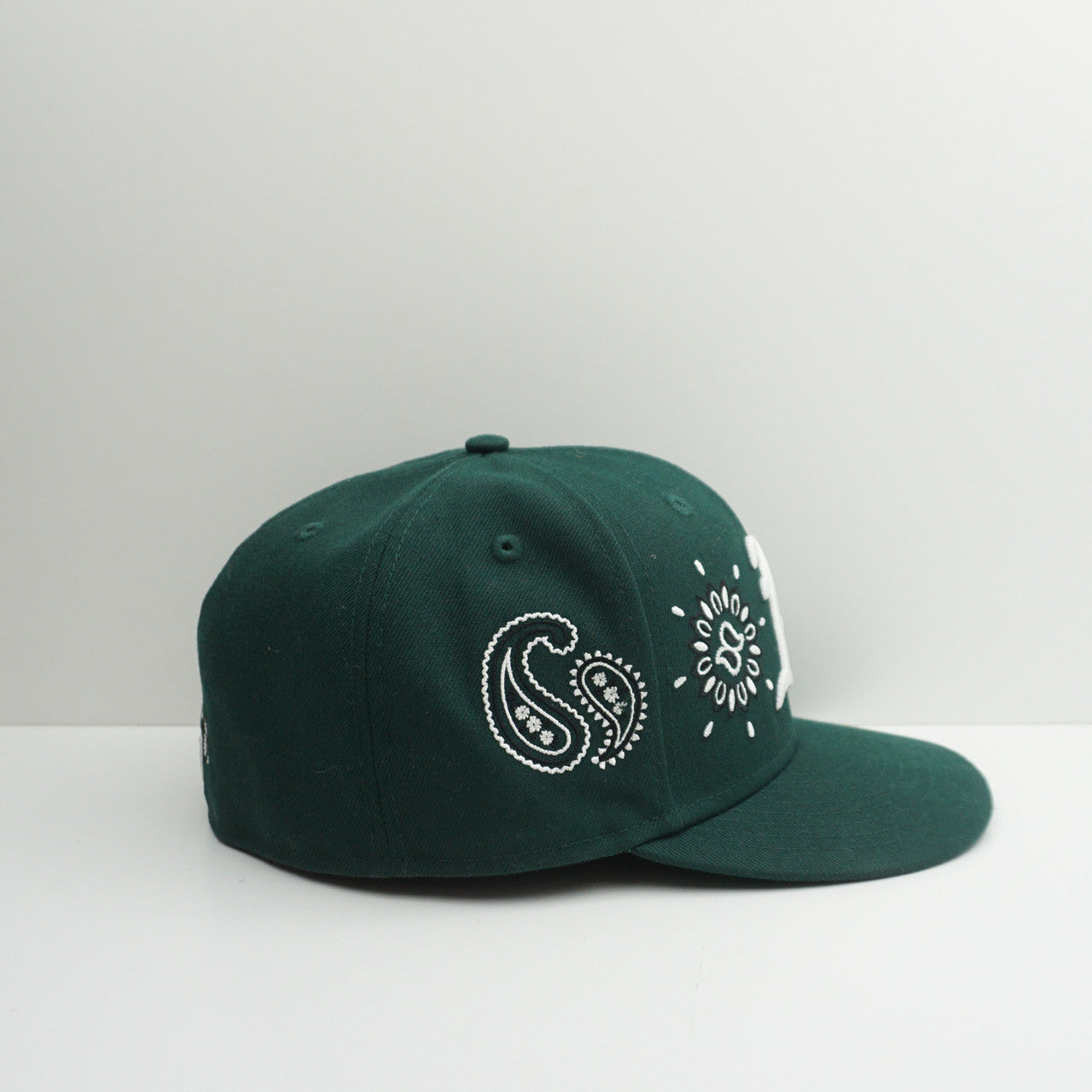 New Era Oakland Athletics Paisly Fitted Cap