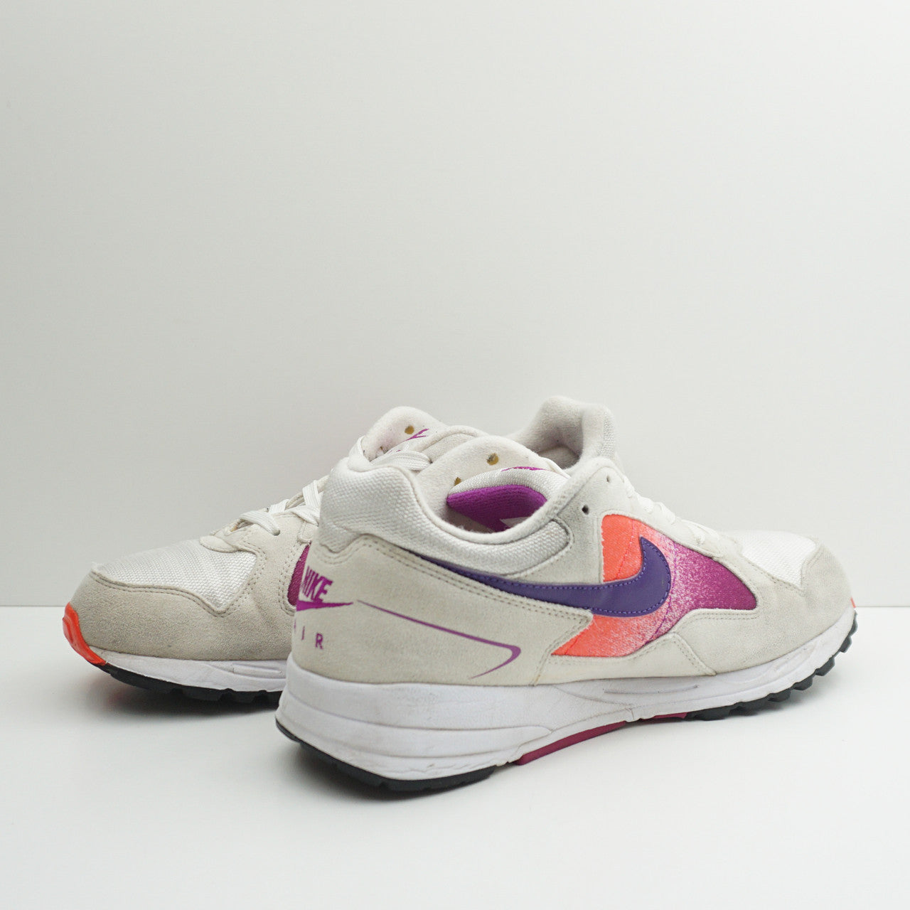 Nike air skylon ii clearance solar red