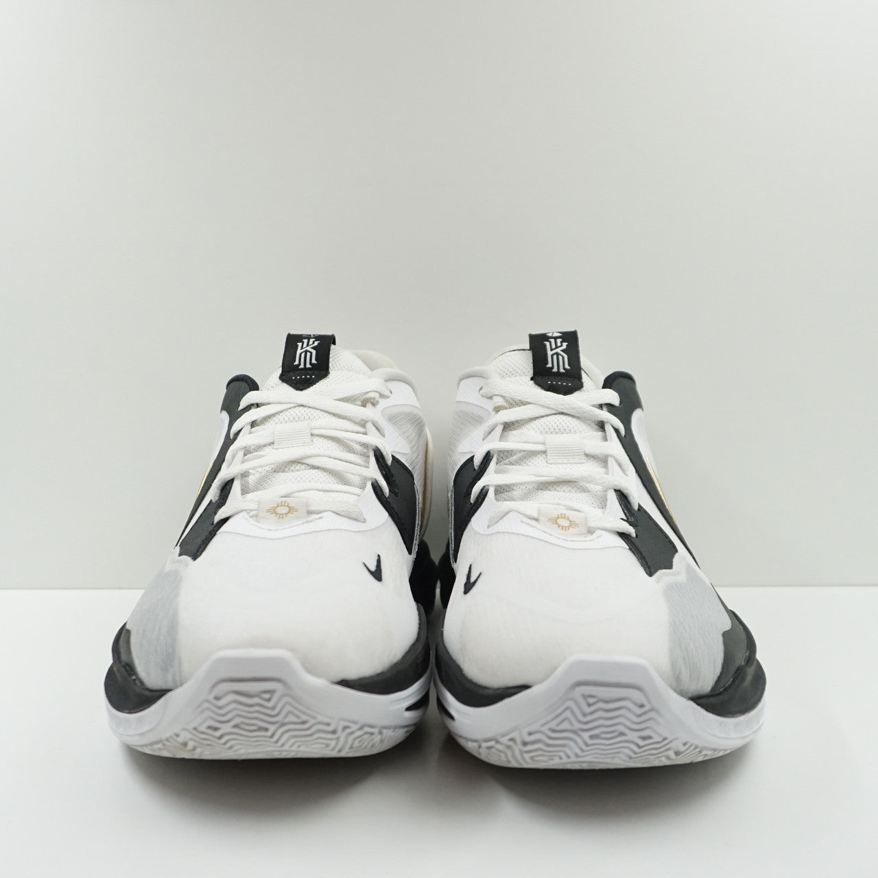 Nike Kyrie Low 5 White Gold