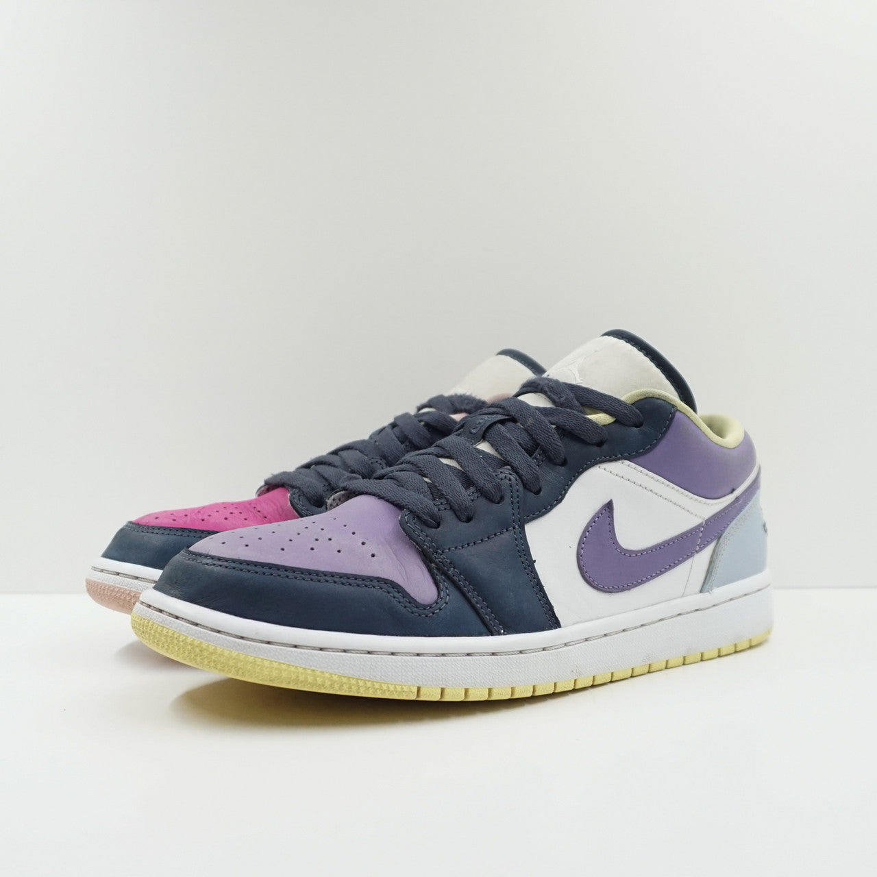 Jordan 1 Low Purple Magenta (W)