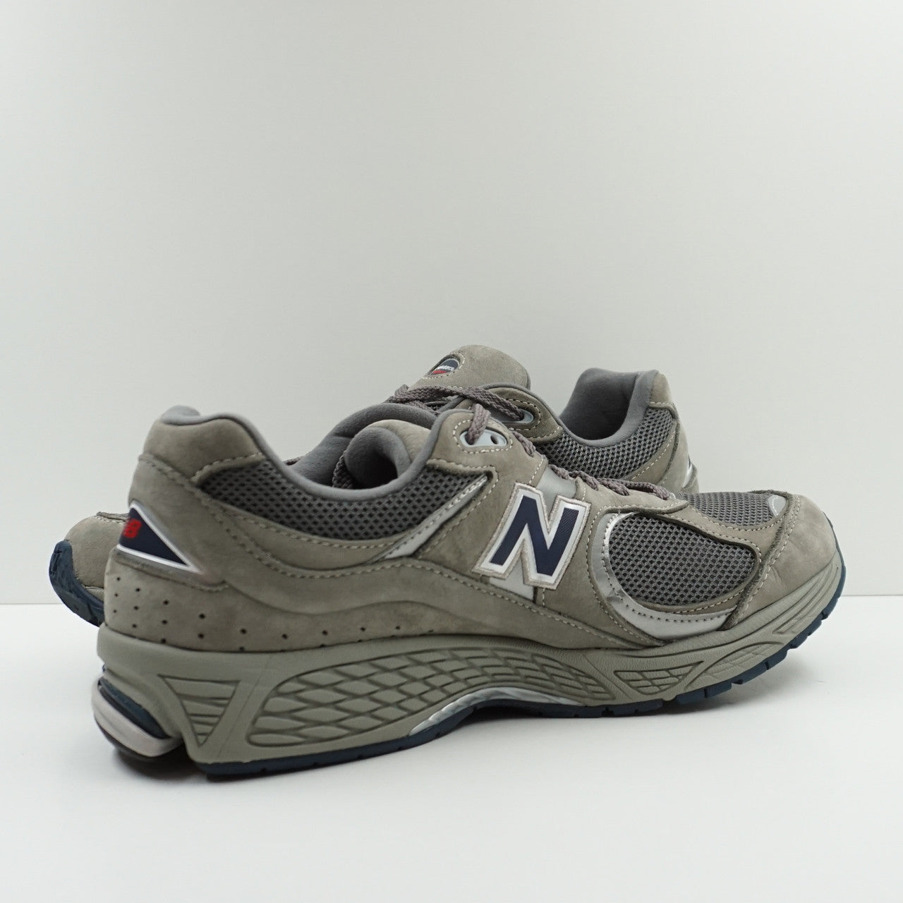 New Balance 2002R Light Grey