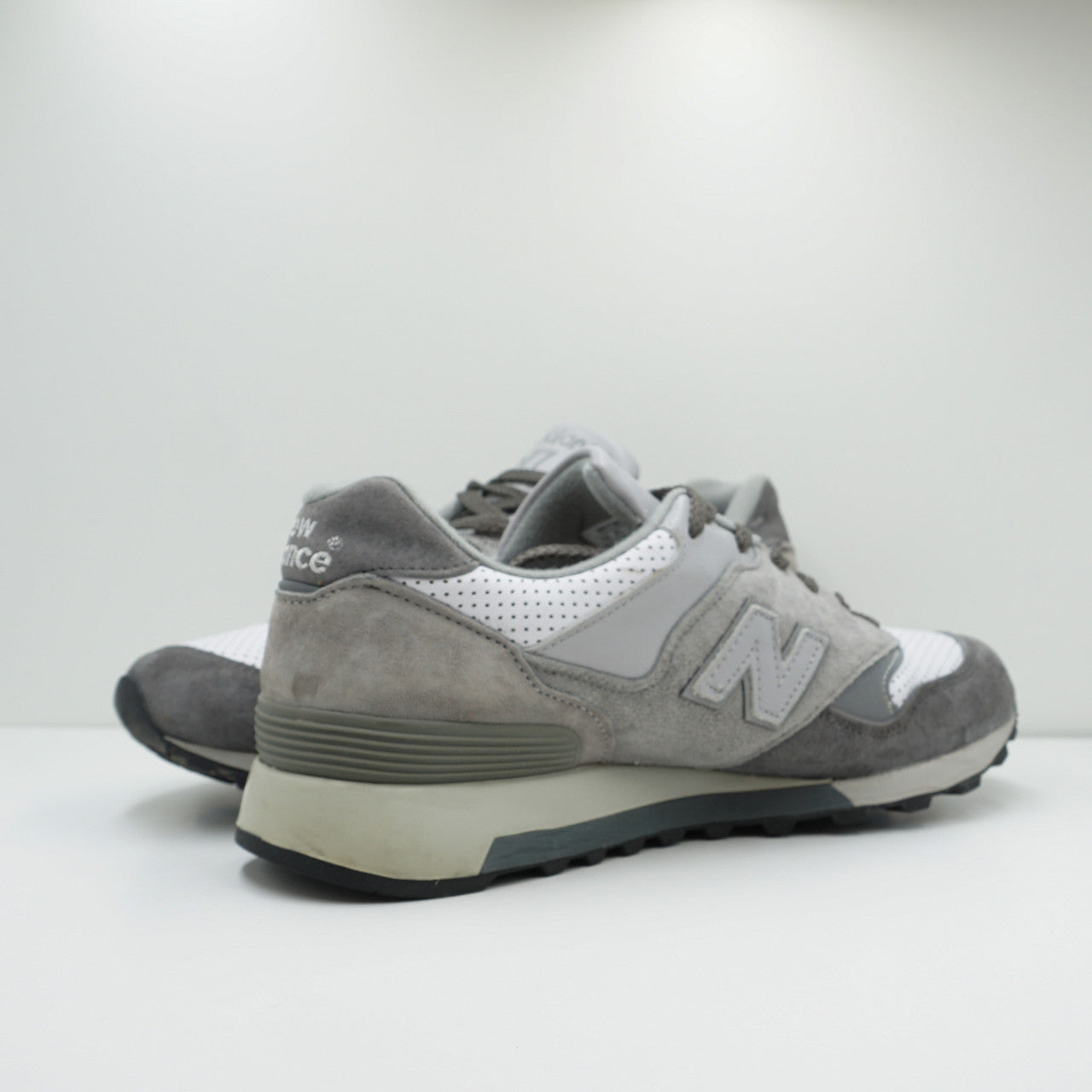 New Balance 577 SNS x Milkcrate Athletics Grey