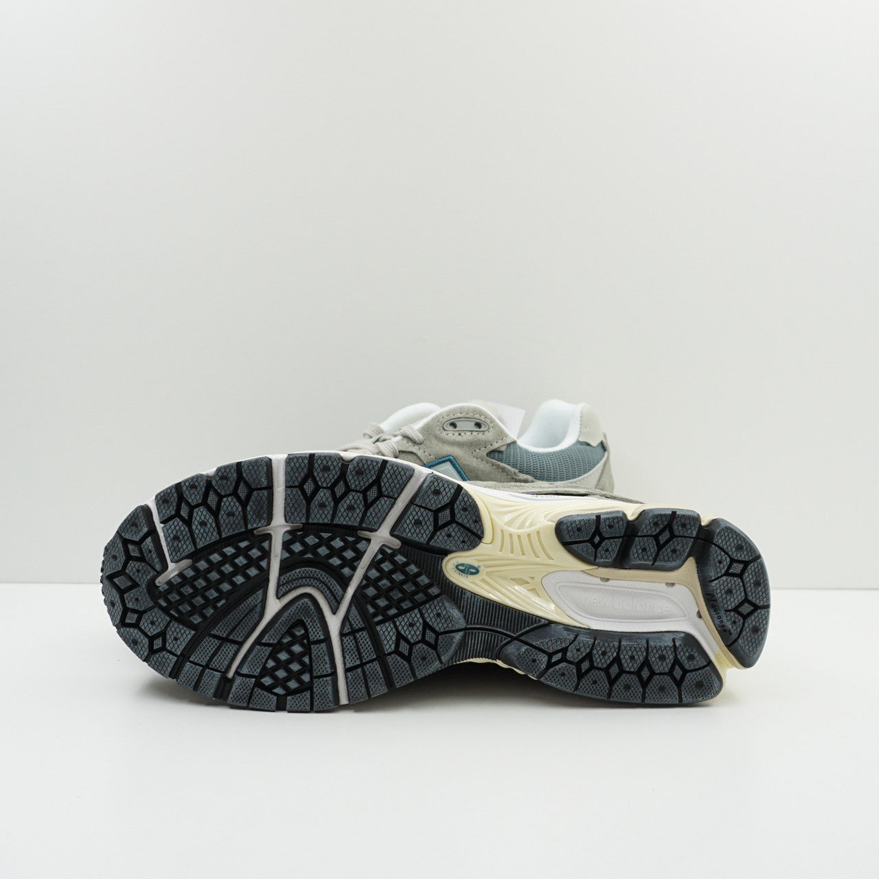 New Balance 2002R Protection Pack Mirage Grey