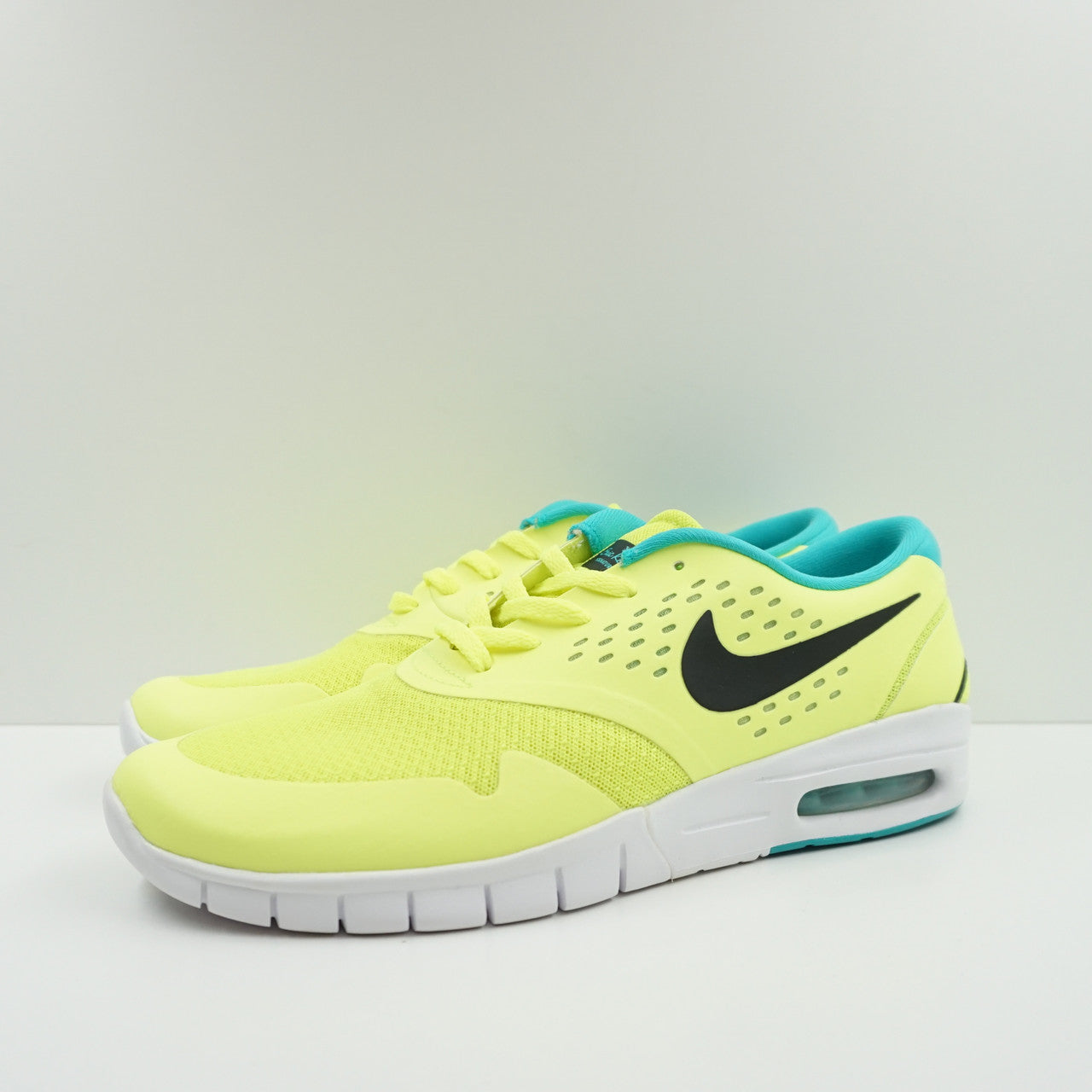Nike Eric Koston 2 Max Black/Flash Lime-White