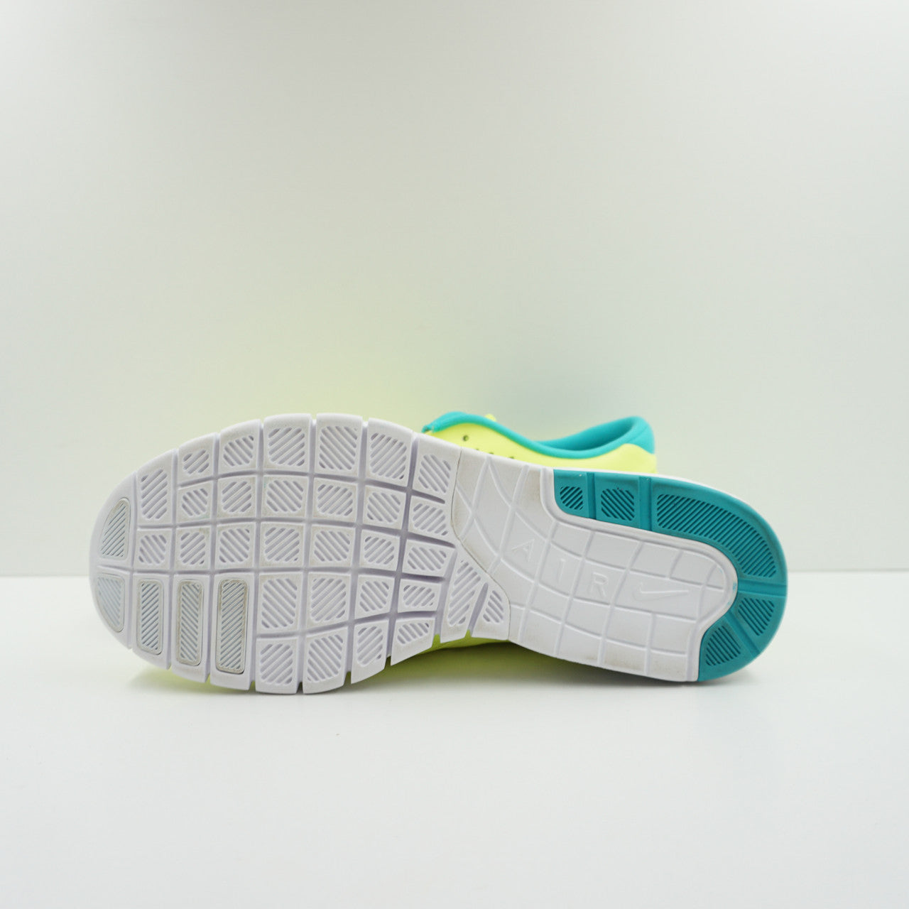 Nike Eric Koston 2 Max Black/Flash Lime-White
