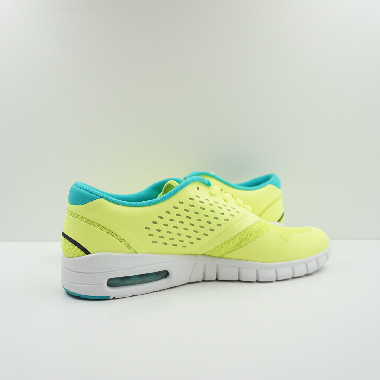 Nike Eric Koston 2 Max Black/Flash Lime-White