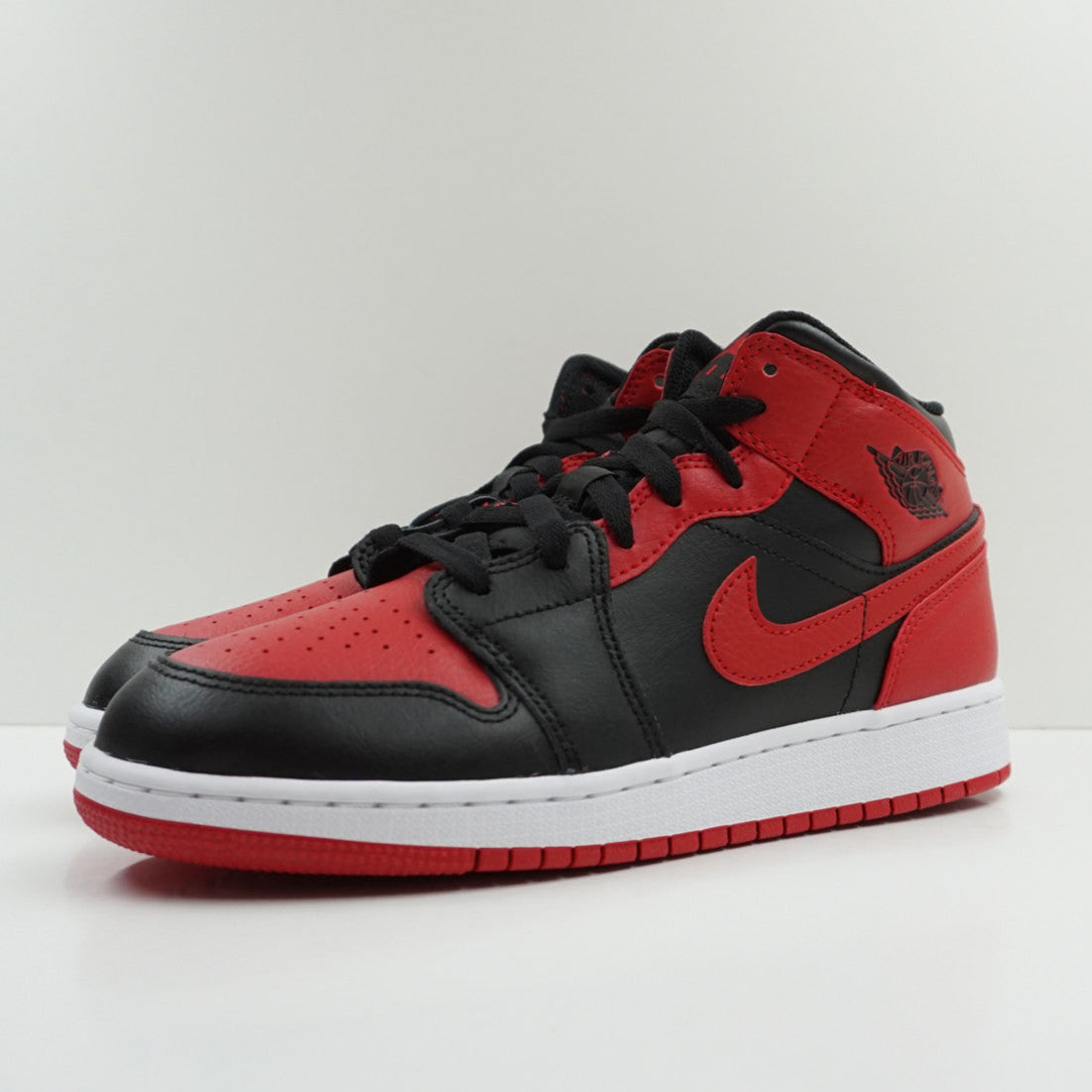 Jordan 1 Mid Bred Banned (GS)