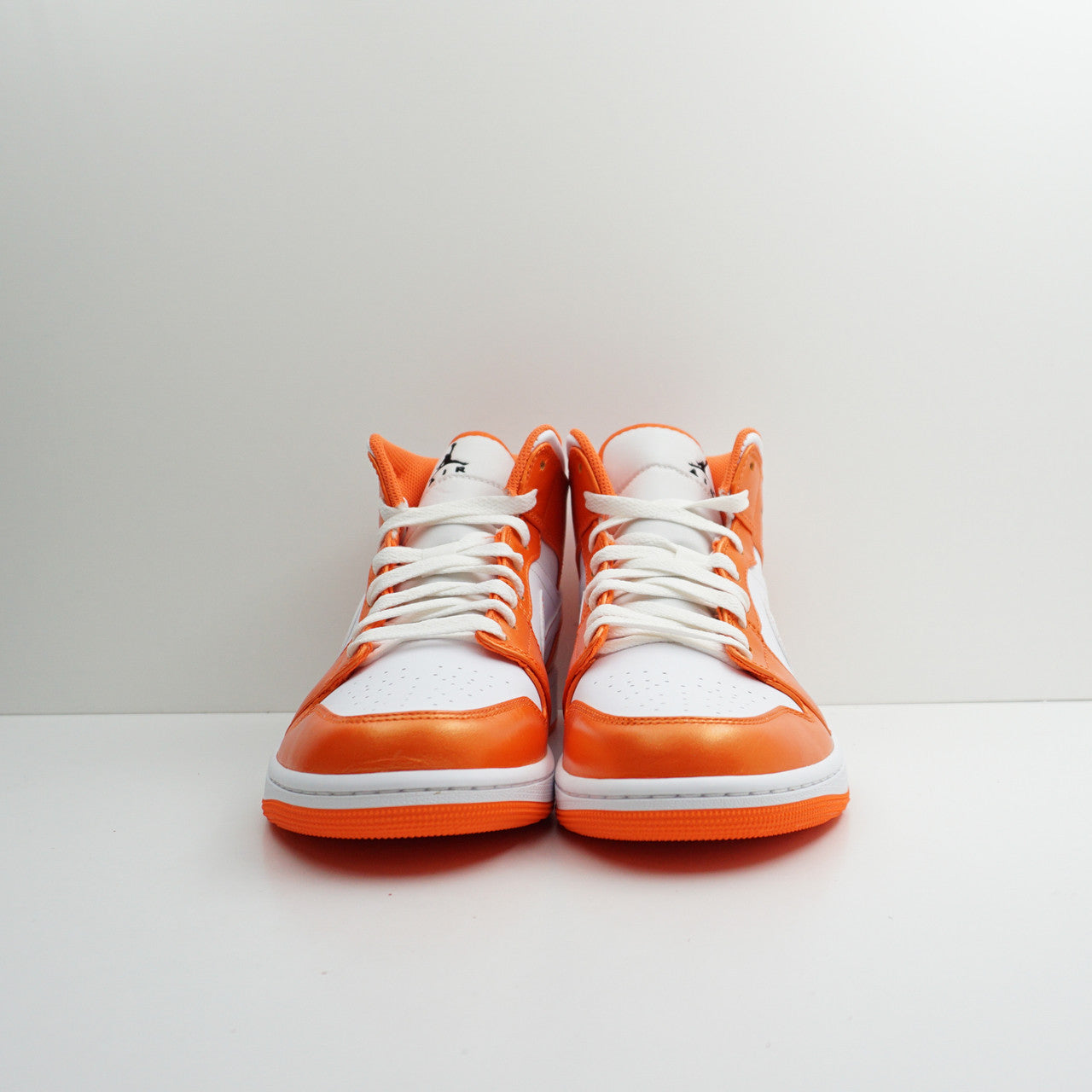 Jordan1 Mid Metallic Orange