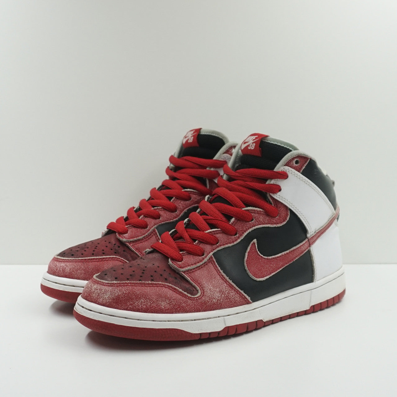 Nike SB Dunk High Jason Voorhees