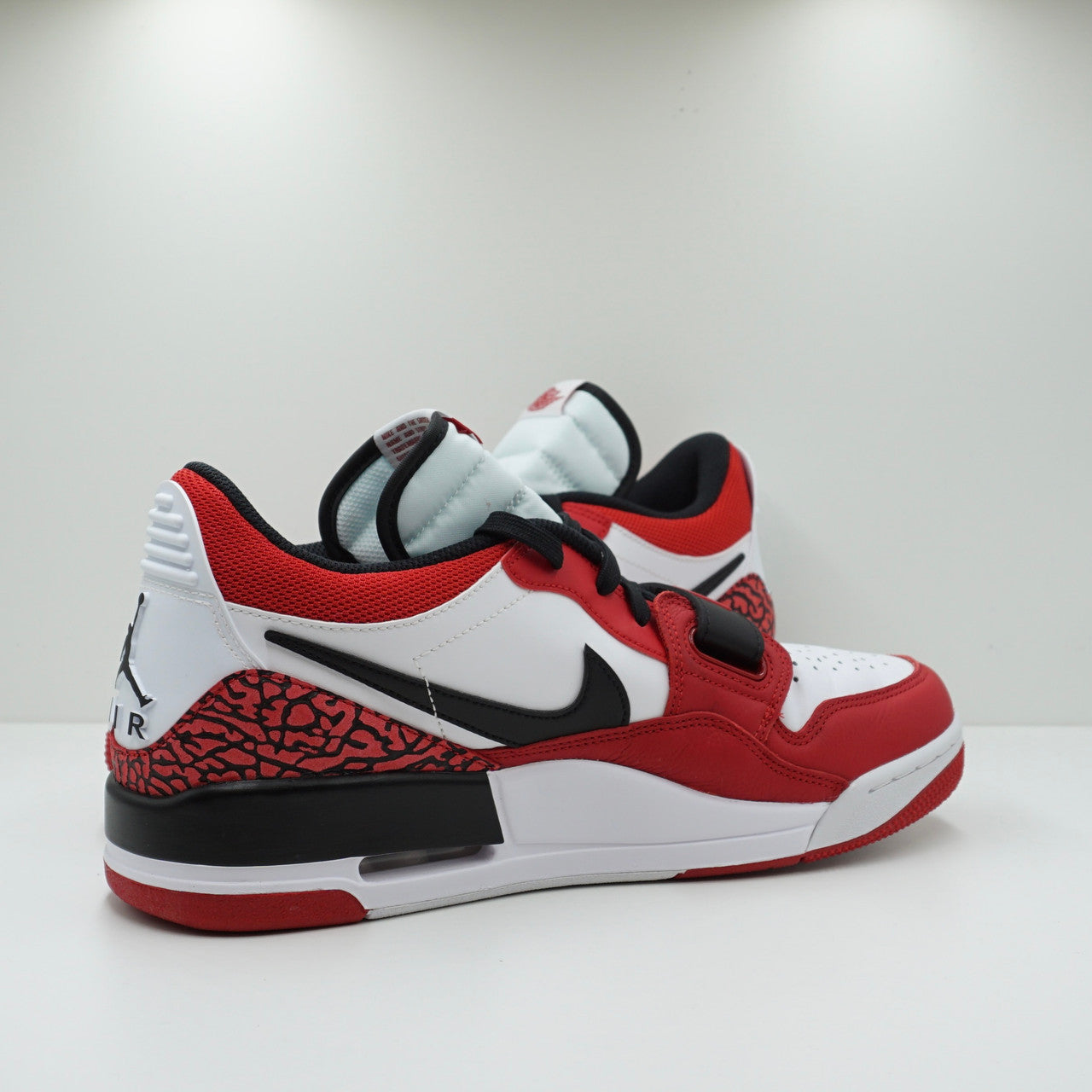 Jordan Legacy 312 Low Chicago Red