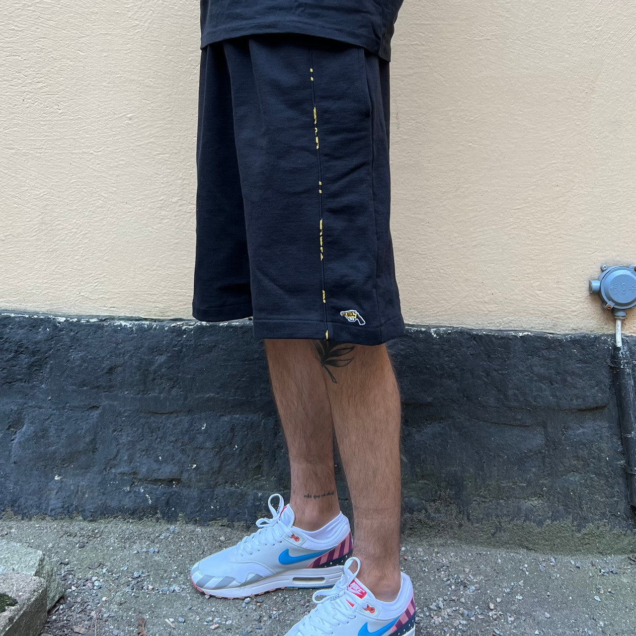 Crooks & Castle Shorts Black