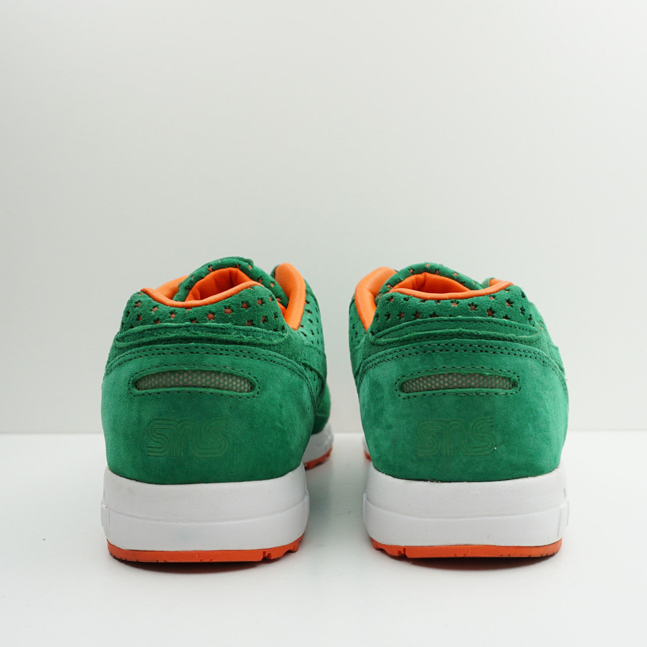 Reebok Sneakersnstuff Inferno 15 Stars