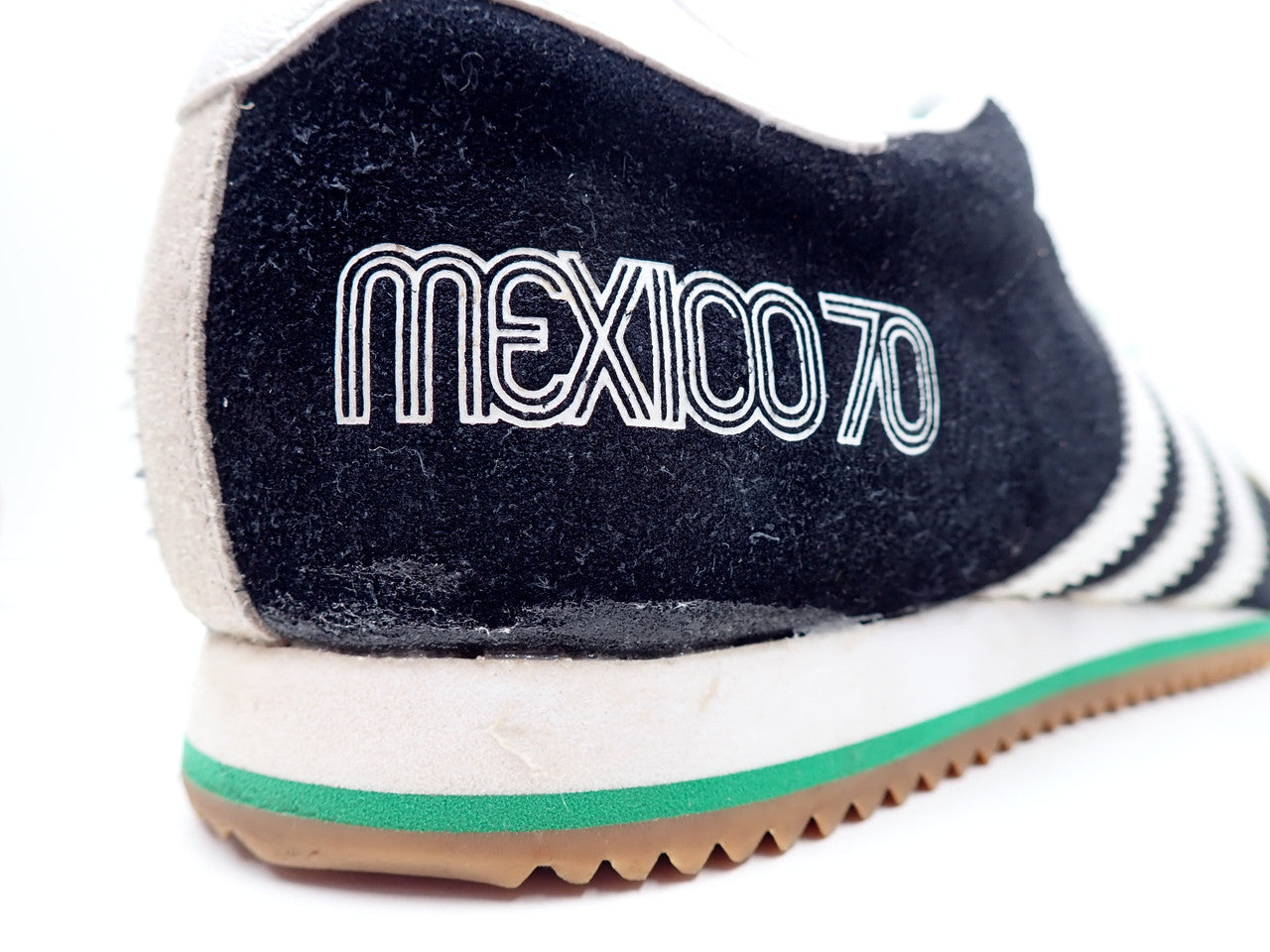 Adidas Mexico 70