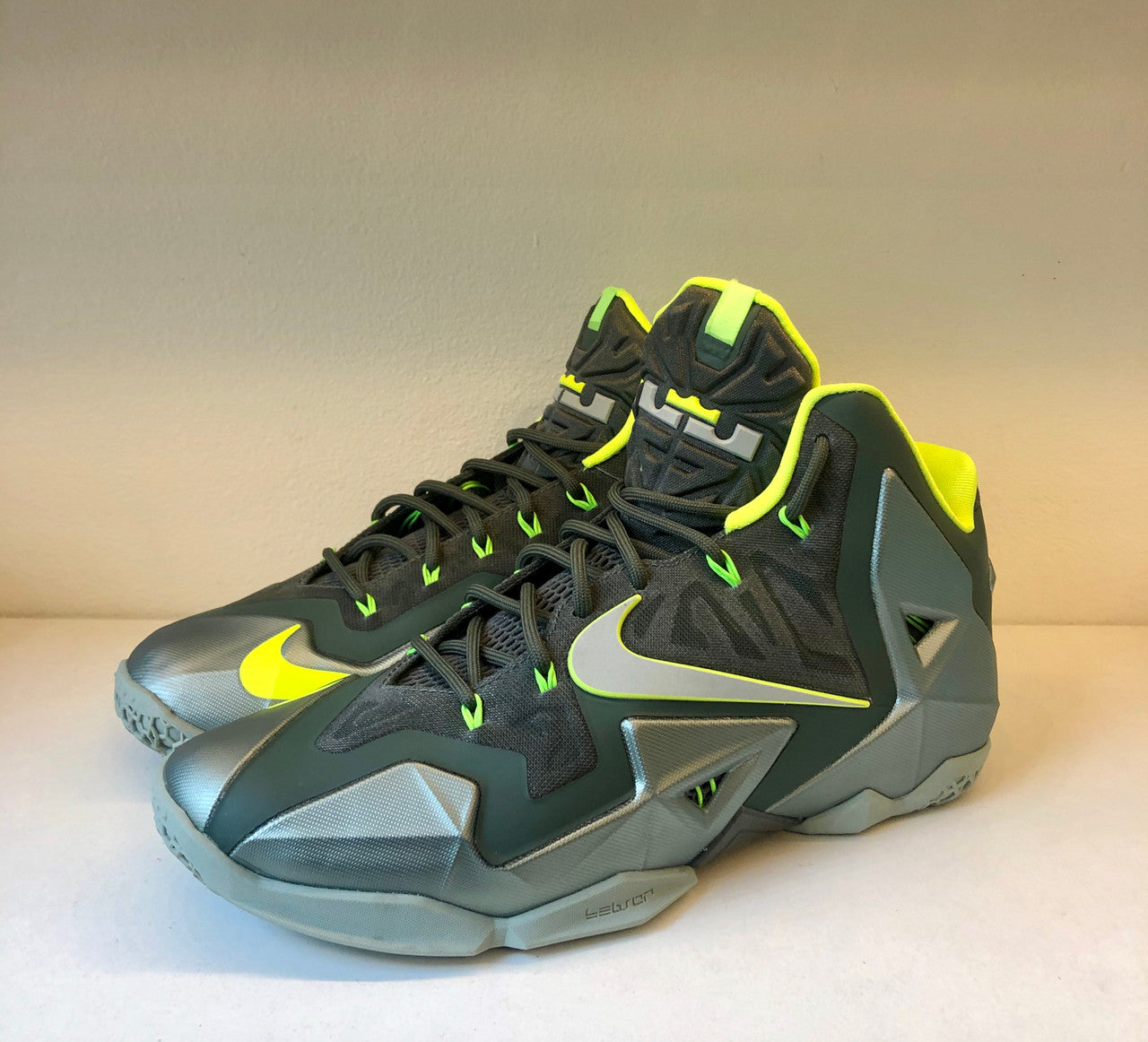 Lebron on sale 11 dunkman