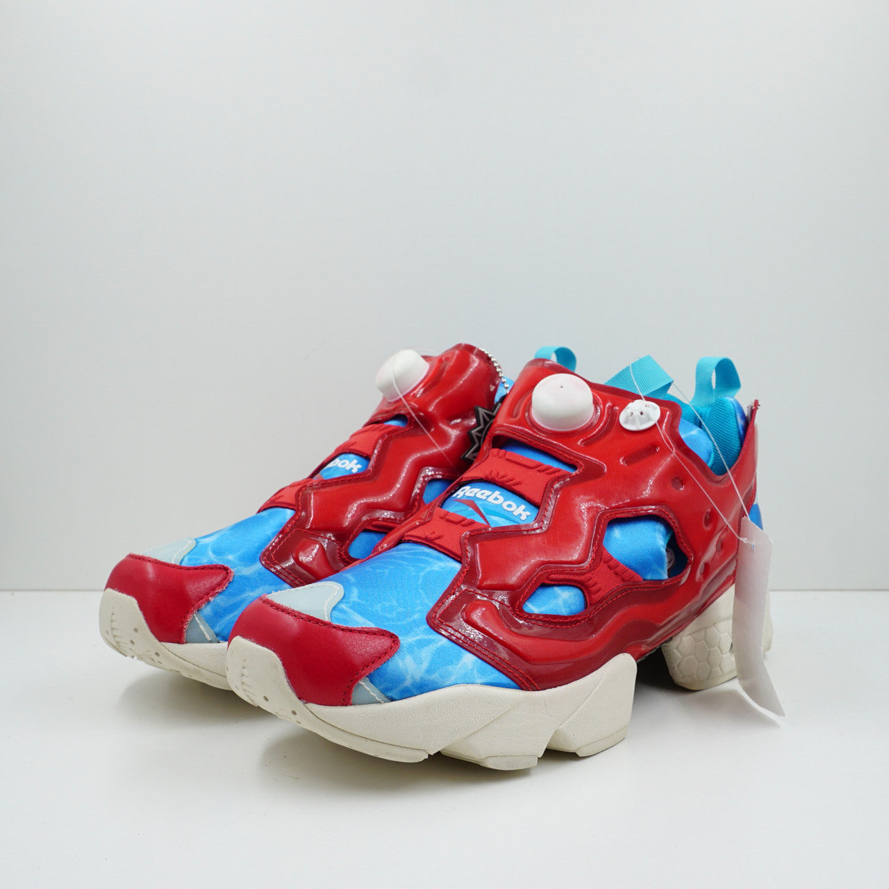 Reebok insta pump fury hot sale gundam