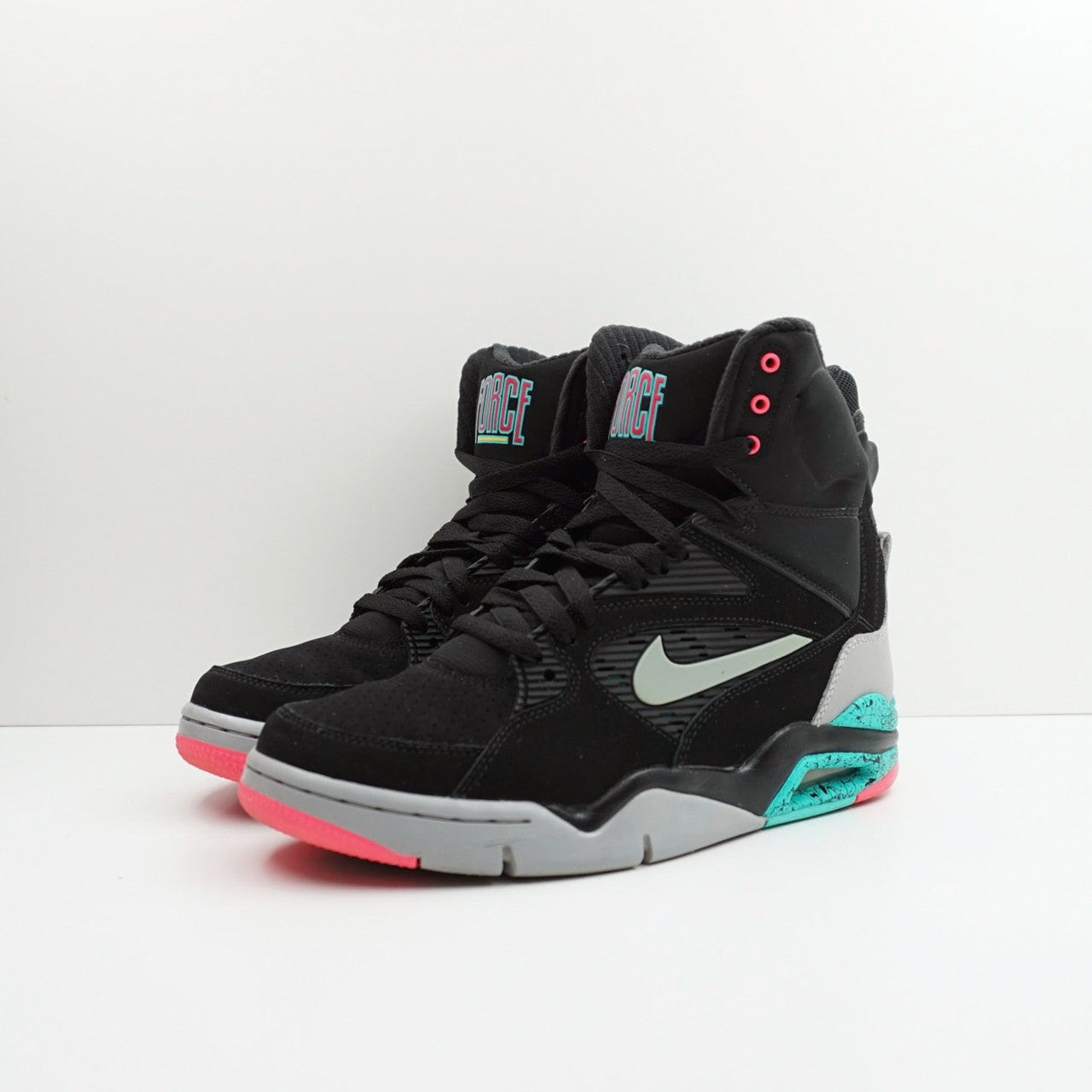 Nike Air Command Force Spurs