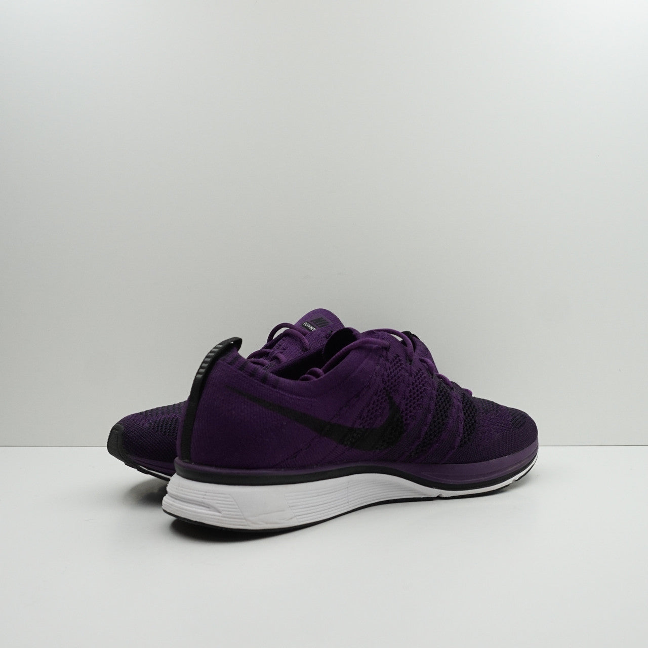 Nike Flyknit Trainer Night Purple